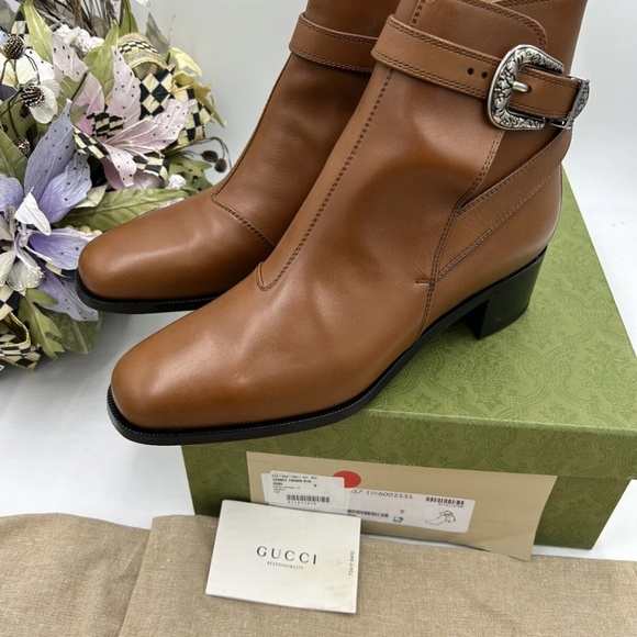 Men’s Gucci calf skin Jakarta buckle boots size 9, made in Italy - Picture 6 of 10